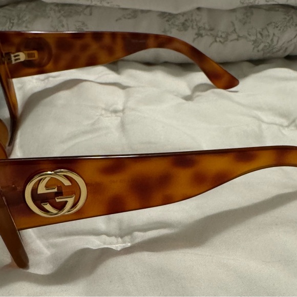 Gucci Oversized Square Sunglasses Havana GG0141S 002 - Picture 5 of 9
